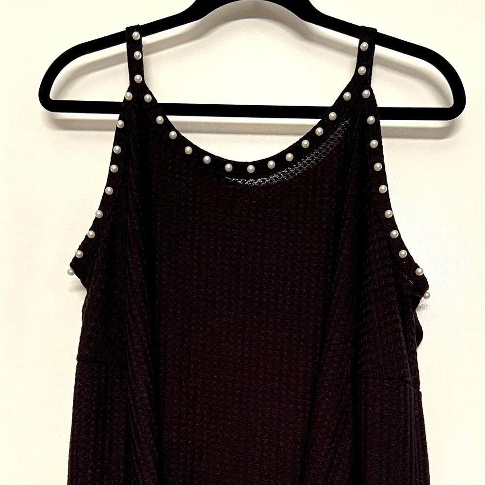 ‼️ $5 ‼️ SHEIN Pearl Beaded, Cold Shoulder Top - Picture 1 of 4